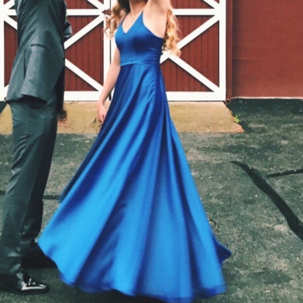 Blue prom or formal dress